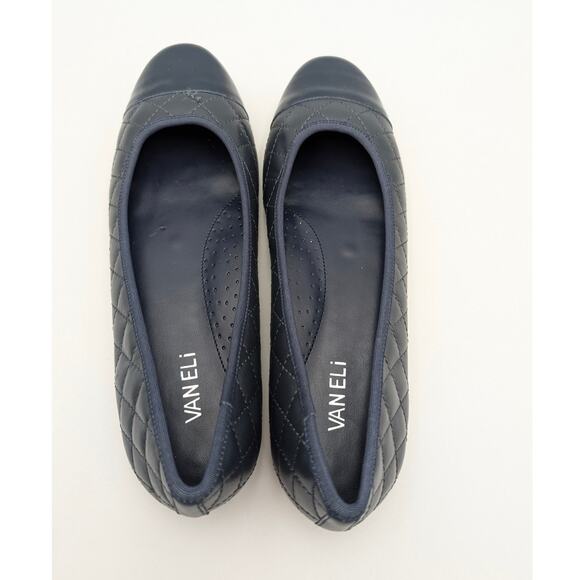 Vaneli Serene Cap Toe Ballet Flat Women's Navy Nappa/ Patent Size US11M EU42 - Picture 5 of 11